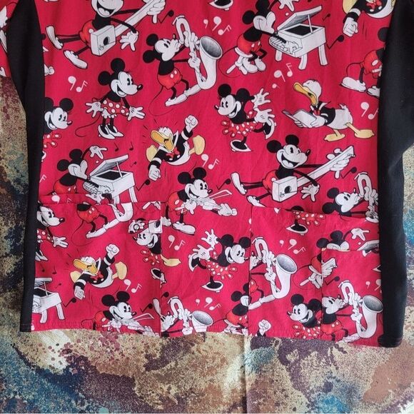 Disney Vintage  Mickey, Minnie & Donald Musical 3 Pocket Nurse Scrub Top 3XL - Picture 4 of 16